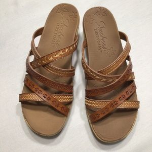 Skechers Beverlee Tiger Posse Wedge